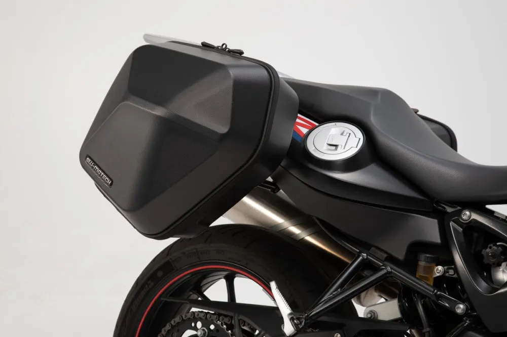 Sleva BMW F 800 GT (17-) - sada nosičů a kufrů URBAN ABS, SW-Motech BC.HTA.07.665.30000/B | HZmoto - vše pro motorkáře a jejich stroje