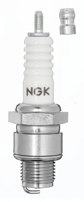 Sleva Zapalovací svíčka NGK B8HS